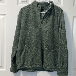 Eddie Bauer Green Pullover Sweater Pockets Soft Material Size L